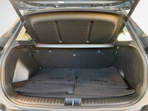 Certified 2024 Kia Seltos SX w/ SX Sunroof Package image 25