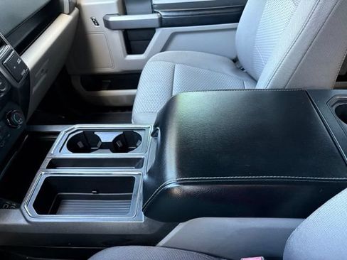 Used 2020 Ford F150 XLT w/ Equipment Group 302A Luxury RWD image 20