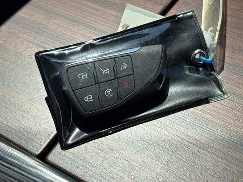 Certified 2023 GMC Yukon Denali Ultimate image 37