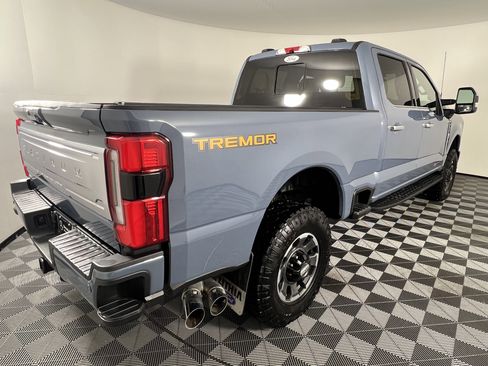 Used 2023 Ford F350 Platinum w/ Tremor Off-Road Package image 11