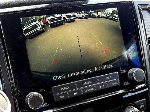 Used 2021 Nissan Titan PRO-4X w/ Pro-4x Utility Package image 18