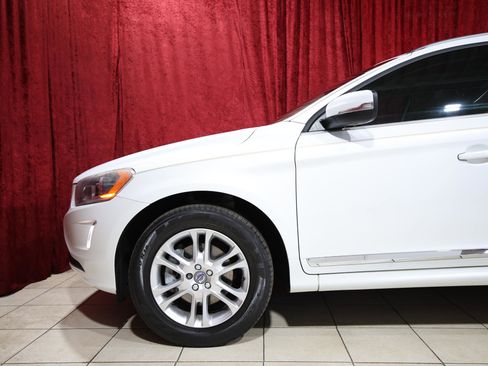 Used 2016 Volvo XC60 T5 Premier image 5
