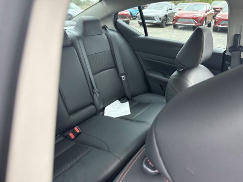 Used 2025 Nissan Altima 2.5 SR image 14