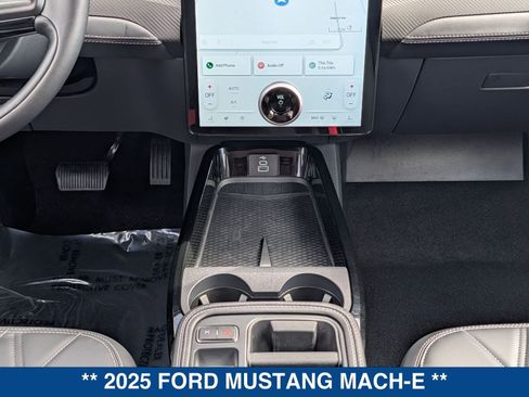 Certified 2025 Ford Mustang Mach-E Select w/ Comfort Package Lite image 18
