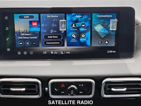 New 2026 Nissan Sentra SV w/ SV Convenience Package FWD image 20