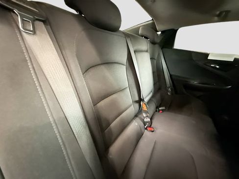 Used 2021 Chevrolet Malibu LT FWD image 27