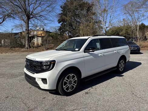 New 2026 Ford Expedition Max Active image 3