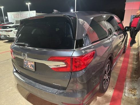 Used 2020 Honda Odyssey Elite image 4