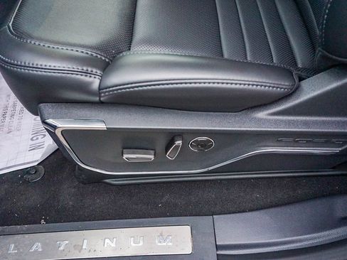 New 2025 Ford F150 Platinum w/ FX4 Off-Road Package image 19