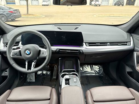 Used 2025 BMW X1 xDrive28i w/ M Sport Package image 14