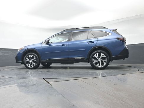 Used 2022 Subaru Outback Limited XT image 36