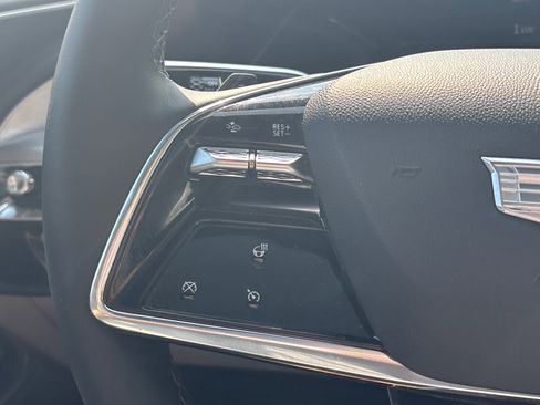 Used 2024 Cadillac Lyriq Luxury w/ LPO, Floor Liner Package image 59