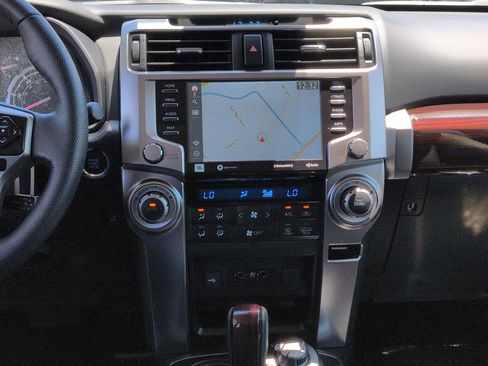 Used 2024 Toyota 4Runner Limited AWD/4WD image 30