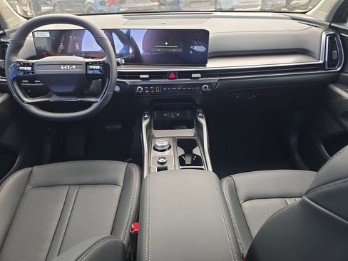 New 2026 Kia Sorento EX FWD image 13
