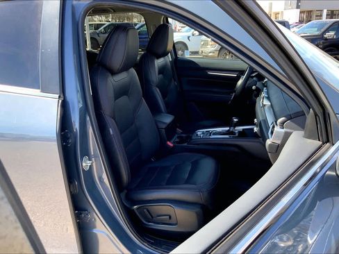 Used 2023 MAZDA CX-5 Carbon Edition image 9