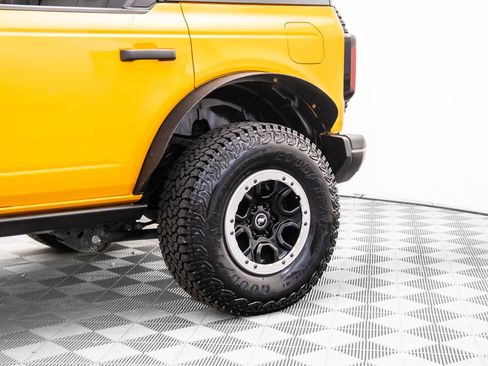 Used 2022 Ford Bronco Badlands w/ Sasquatch Package image 34