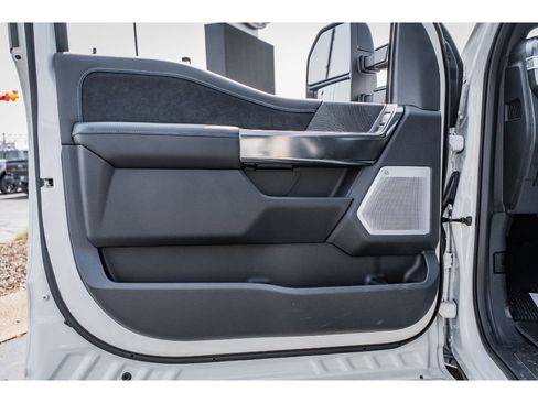 New 2025 Ford F350 Platinum AWD/4WD image 6