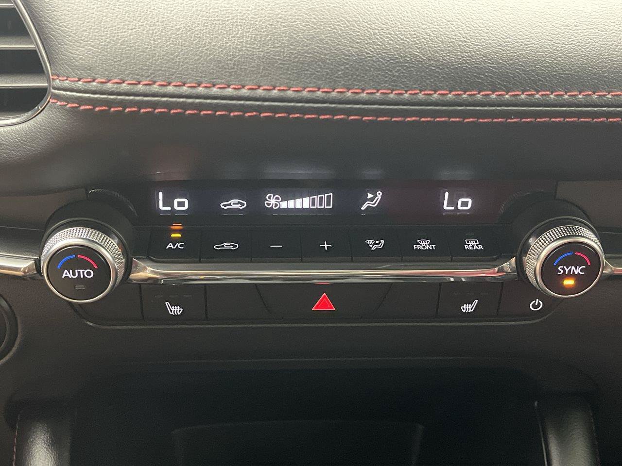 Certified 2026 MAZDA MAZDA3 Carbon AWD/4WD image 18