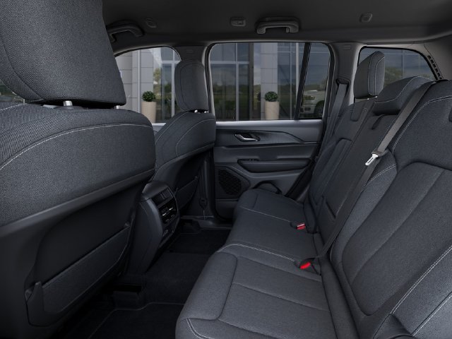 New 2027 Jeep Grand Cherokee Laredo AWD/4WD image 23