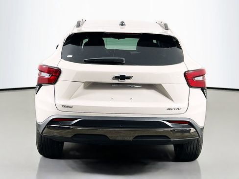 New 2026 Chevrolet Trax ACTIV w/ Driver Confidence Package image 6