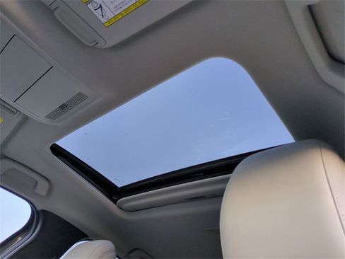 Used 2025 MAZDA CX-30 AWD 2.5 S w/ Premium Package image 10