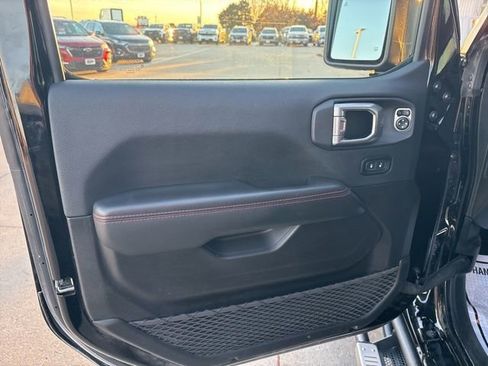 Used 2024 Jeep Wrangler Unlimited Rubicon 392 w/ Dual Top Group image 16