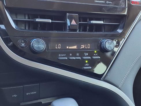 Used 2024 Toyota Camry XSE image 18