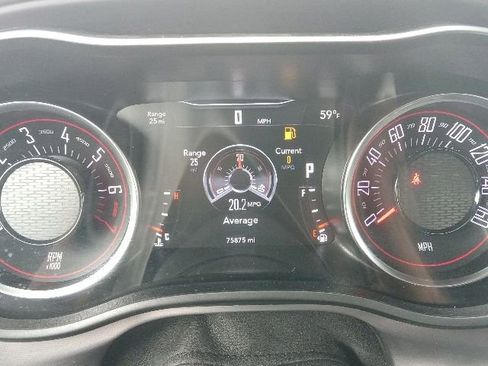 Used 2023 Dodge Challenger SXT RWD image 12