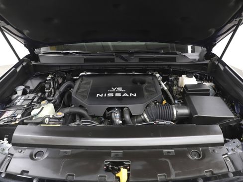Used 2025 Nissan Armada Platinum Reserve AWD/4WD image 35