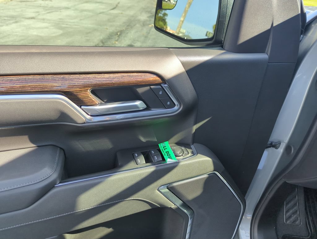 New 2026 GMC Sierra 1500 SLE AWD/4WD image 18