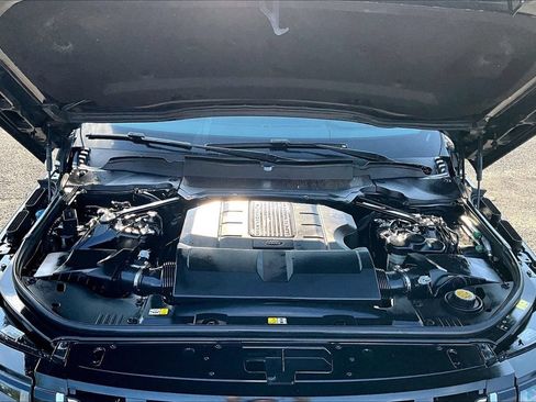 Used 2019 Land Rover Range Rover Supercharged AWD/4WD image 41
