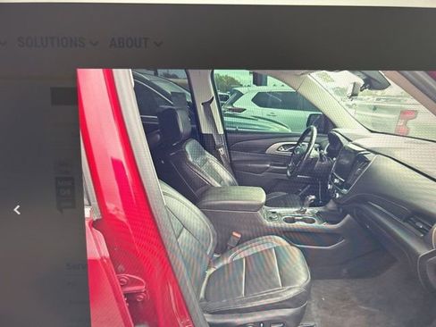 Used 2018 Chevrolet Traverse LT image 14