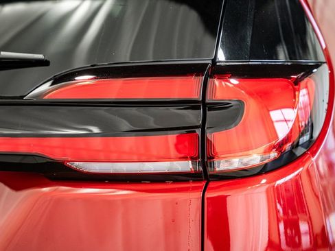 New 2026 Chrysler Pacifica Limited image 7