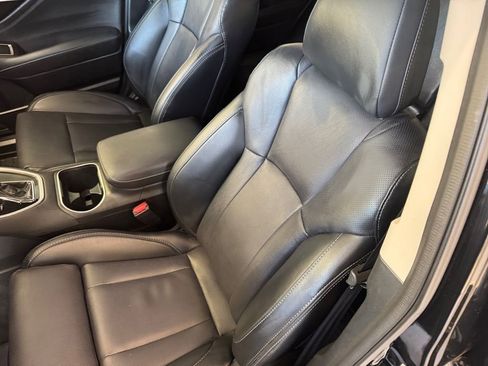 Used 2025 Subaru Outback Limited image 8