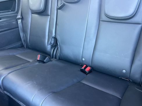 Used 2019 Subaru Ascent Limited image 34