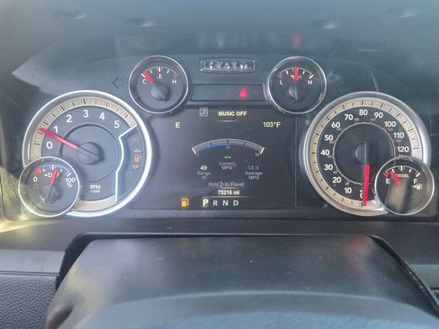 Used 2018 RAM 2500 Laramie w/ Sport Appearance Group AWD/4WD image 19