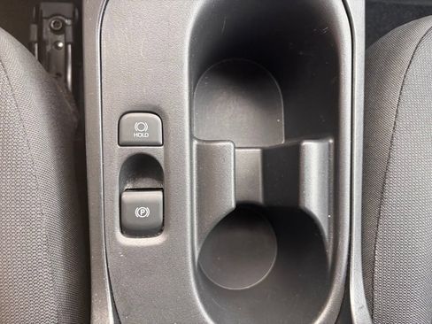 Used 2024 Toyota Corolla LE FWD image 22