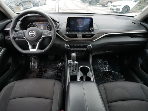 Certified 2023 Nissan Altima 2.5 SV image 10