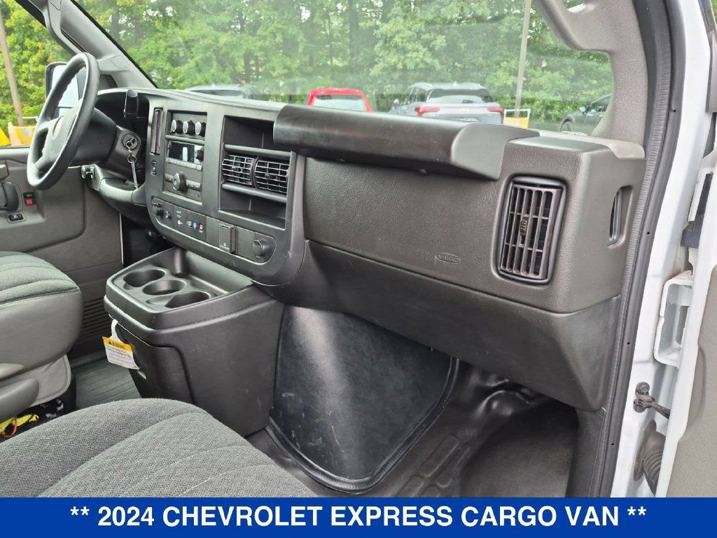 Used 2024 Chevrolet Express 2500 w/ Driver Convenience Package RWD image 25