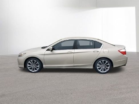 Used 2013 Honda Accord Sport image 5