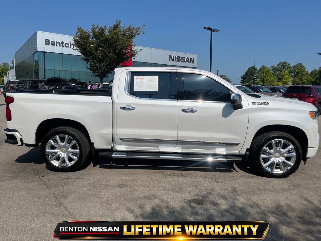 Used 2022 Chevrolet Silverado 1500 High Country AWD/4WD image 10