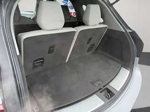 Used 2017 Acura MDX SH-AWD image 35