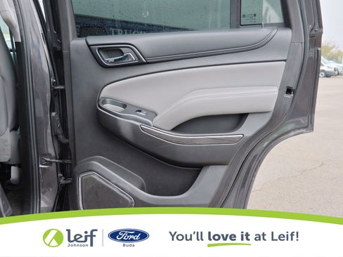 Used 2015 Chevrolet Tahoe LT image 33