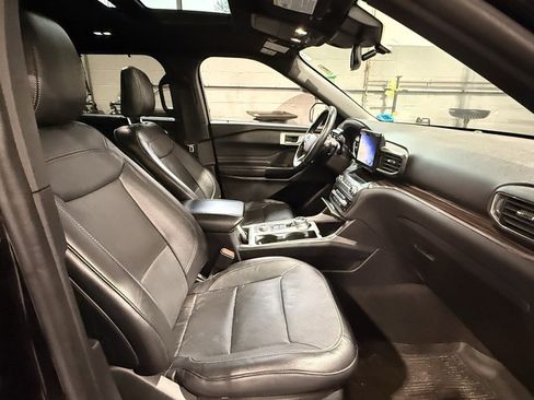 Used 2020 Ford Explorer Limited image 9