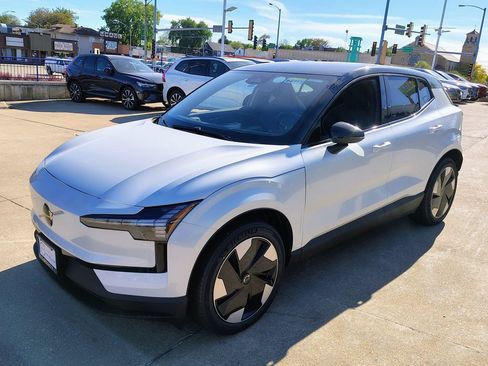 New 2026 Volvo EX30 Plus w/ Climate Package AWD/4WD image 6