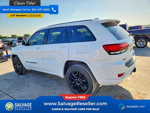 Used 2022 Jeep Grand Cherokee Laredo X AWD/4WD image 3