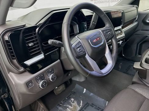 Used 2024 GMC Sierra 1500 Elevation w/ X31 Off-Road Package image 11