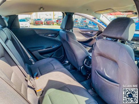 Used 2023 Chevrolet Malibu LT FWD image 27