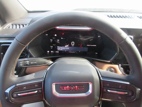 New 2026 GMC Canyon AT4 image 16