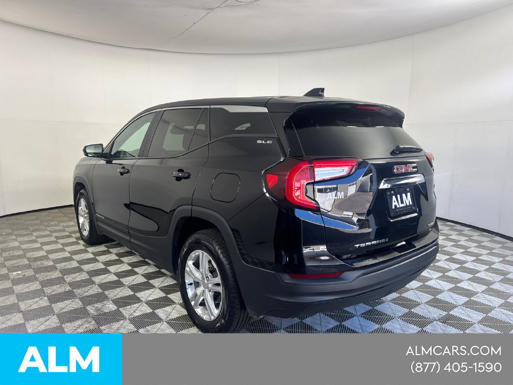 Used 2024 GMC Terrain SLE AWD/4WD image 9